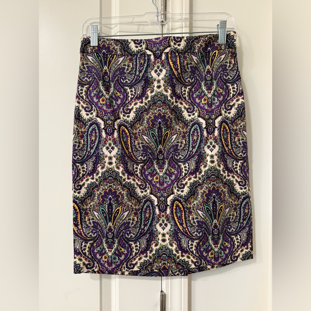 J Crew Elegant Paisley Print Pencil Skirt in Multi-Color